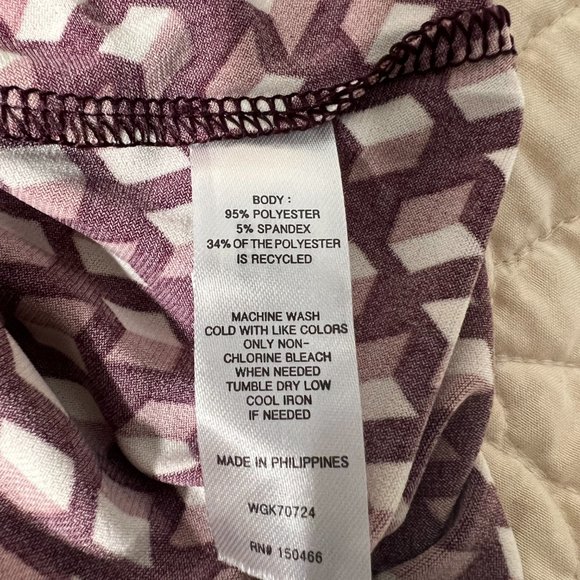 Geometric print Hawthorn Knit wrap around dress with collar - Picture 5 of 5